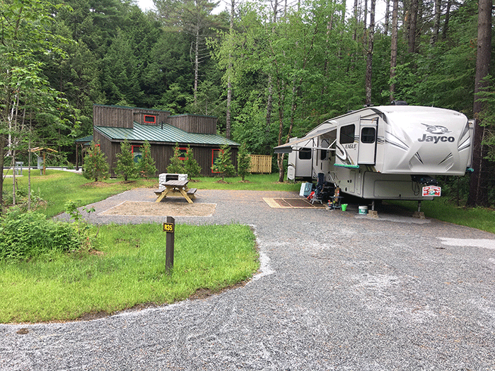 Escape to the Wild: Connecticut Frontier Family Camper Park, Your Gateway to Adventure